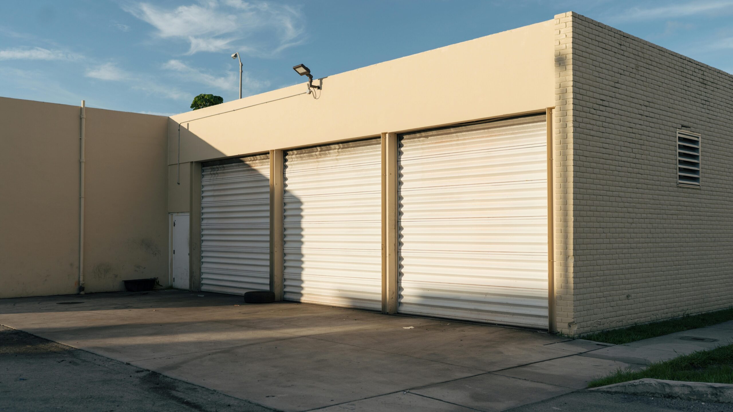 garage door